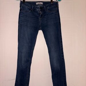 Hollister Women's Slim Skinny Jeans in Dark Indigo